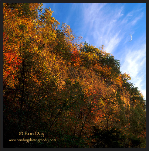 Autumn Bluff, Illinois River